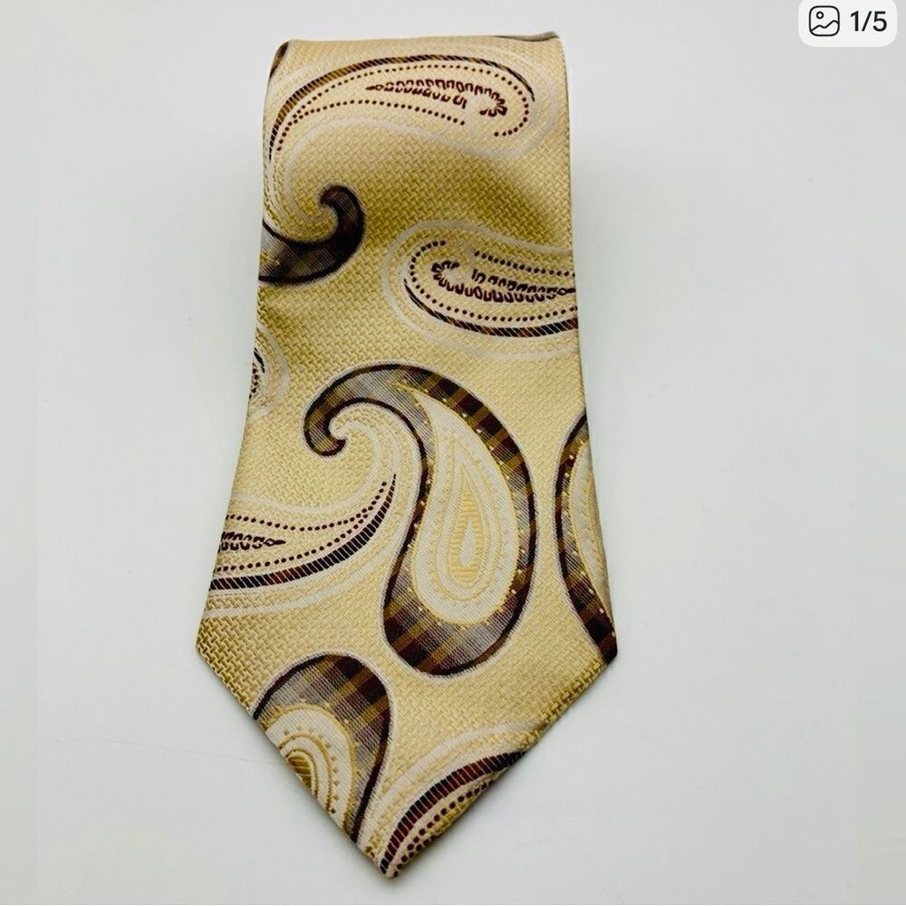 Kailong Hand‎ Made 100% Silk Paisley Gold Neck Tie Like New